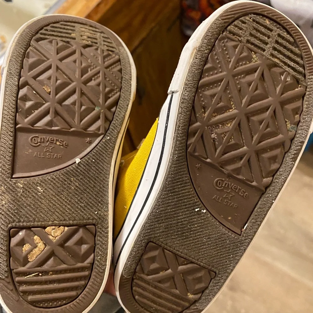 Converse Kids Bright Yellow Sneakers - Picture 6 of 7